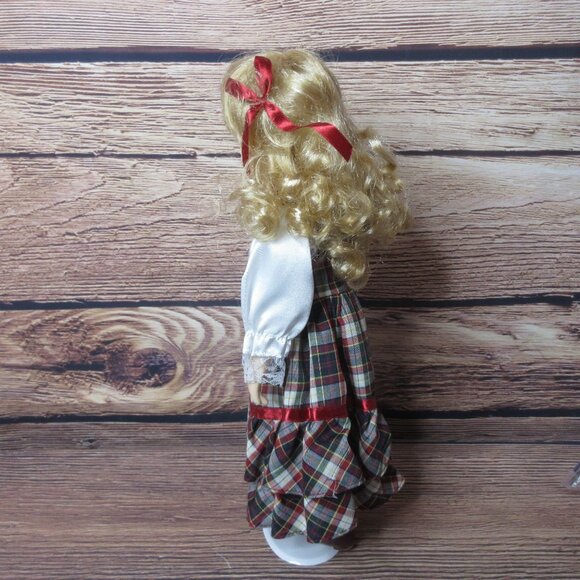 UniQue Porcelain Doll Limited Edition 16" - Leona - READ - Picture 7 of 8